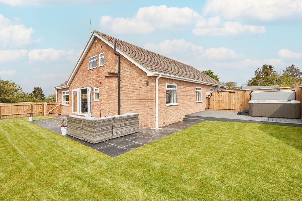 Host & Stay - Badgers Cottage Brotton Extérieur photo